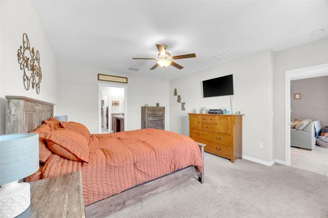 9434 LEMON DROP LOOP, Sun City Center, FL 33573