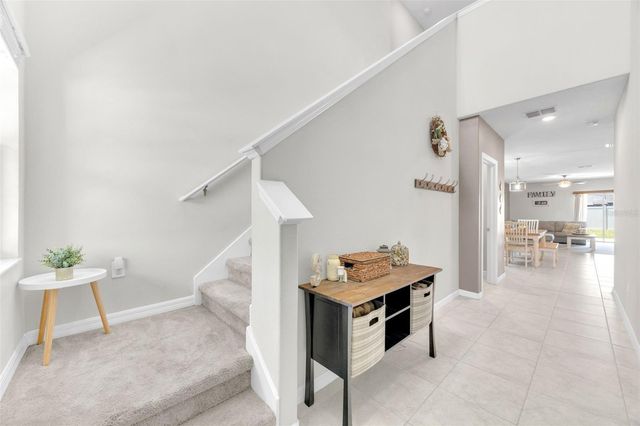 9434 LEMON DROP LOOP, Sun City Center, FL 33573