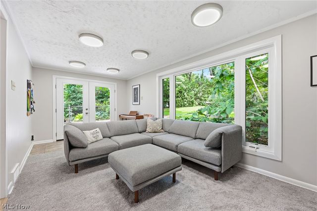 3031 Silverview Drive, Silver Lake, OH 44224