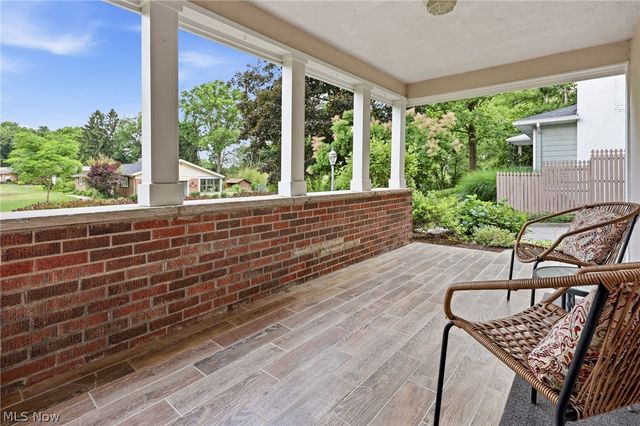 3031 Silverview Drive, Silver Lake, OH 44224