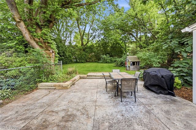 3031 Silverview Drive, Silver Lake, OH 44224