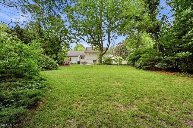 3031 Silverview Drive, Silver Lake, OH 44224