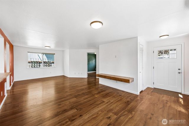 1702 S 94th Street, Tacoma, WA 98444