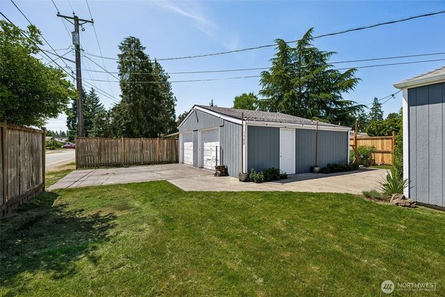 1702 S 94th Street, Tacoma, WA 98444