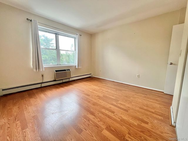 400 Mount Pleasant Avenue 3E, Mamaroneck, NY 10543