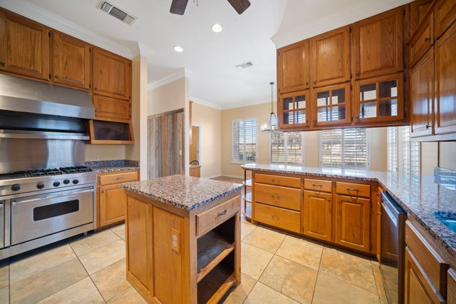 316 Hcr 3123 W, Hillsboro, TX 76645