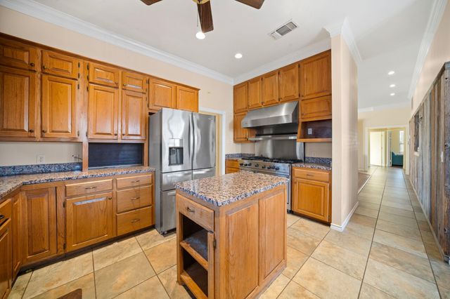 316 Hcr 3123 W, Hillsboro, TX 76645