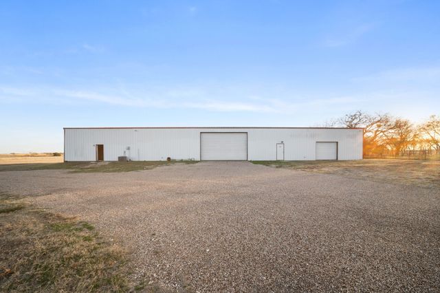 316 Hcr 3123 W, Hillsboro, TX 76645