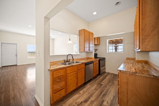 316 Hcr 3123 W, Hillsboro, TX 76645