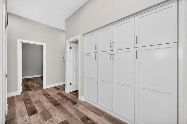 107 Fantages Way, Folsom, CA 95630