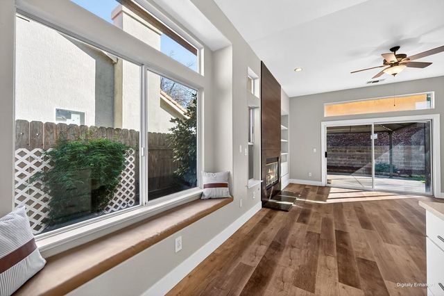 107 Fantages Way, Folsom, CA 95630