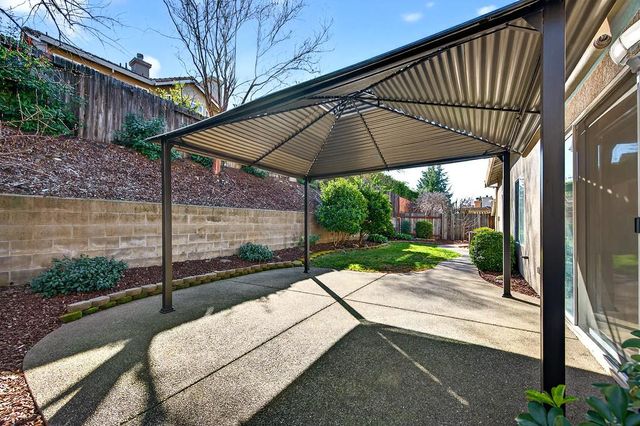 107 Fantages Way, Folsom, CA 95630