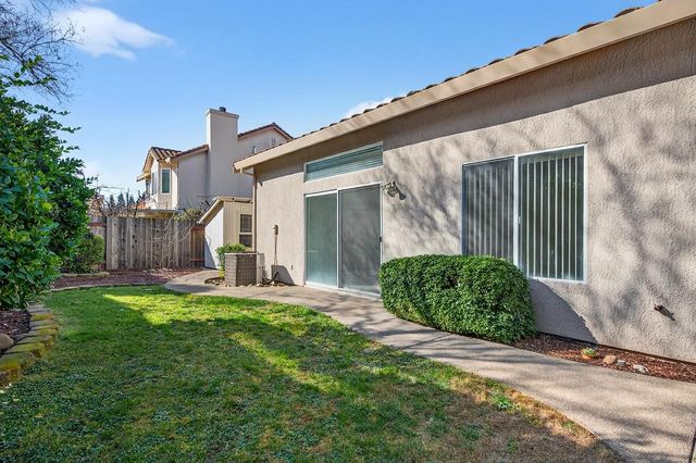 107 Fantages Way, Folsom, CA 95630
