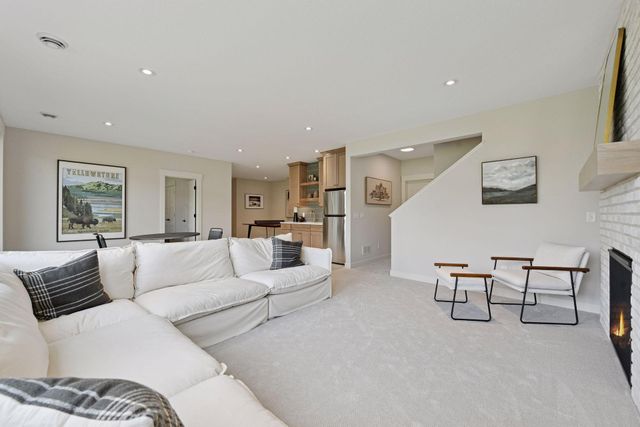 4672 Meadowview Lane, Minnetrista, MN 55331