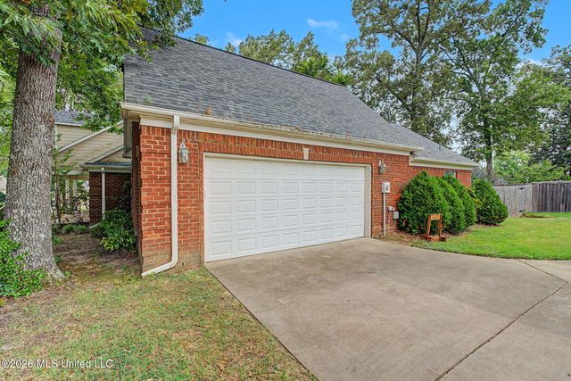 800 Cedar Crossing, Hernando, MS 38632