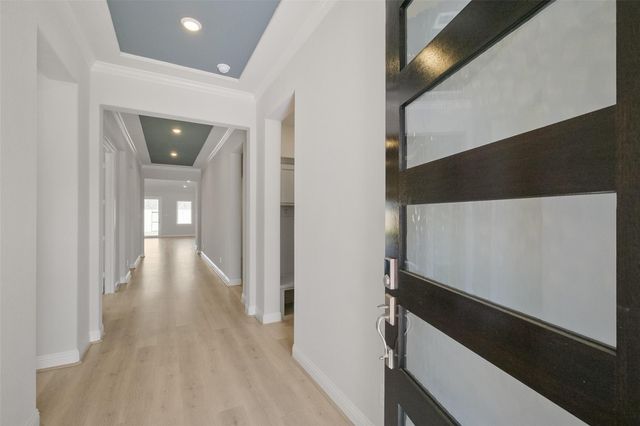 9719 Hunters Run Drive, Missouri City, TX 77459