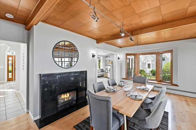 7 S Shore Drive, Forest Lake, MN 55025