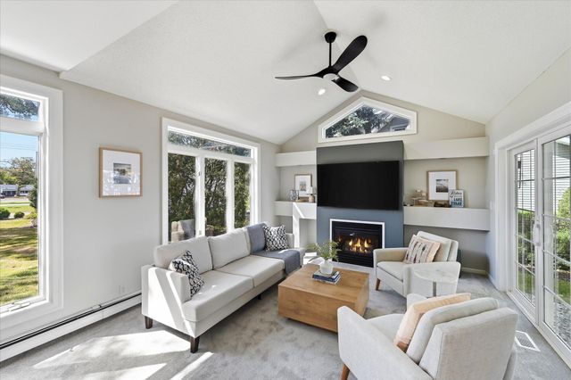 7 S Shore Drive, Forest Lake, MN 55025