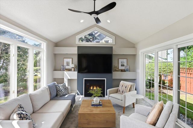 7 S Shore Drive, Forest Lake, MN 55025