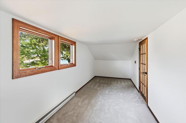 7 S Shore Drive, Forest Lake, MN 55025