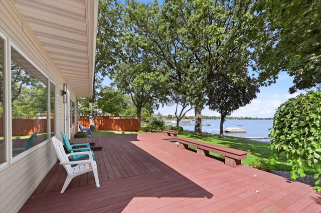 7 S Shore Drive, Forest Lake, MN 55025