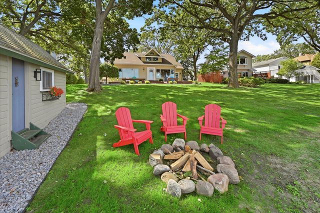 7 S Shore Drive, Forest Lake, MN 55025