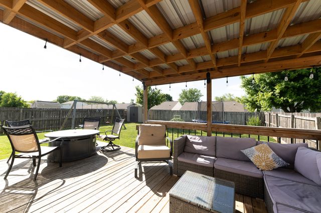 1913 Sandersville Road, Lexington, KY 40511