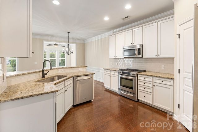4615 Memphian Court, Charlotte, NC 28210