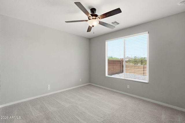32300 N DAYLIGHT Drive, San Tan Valley, AZ 85144