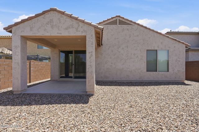 32300 N DAYLIGHT Drive, San Tan Valley, AZ 85144