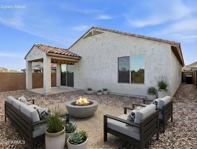 32300 N DAYLIGHT Drive, San Tan Valley, AZ 85144