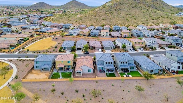 32300 N DAYLIGHT Drive, San Tan Valley, AZ 85144