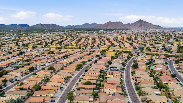 32300 N DAYLIGHT Drive, San Tan Valley, AZ 85144