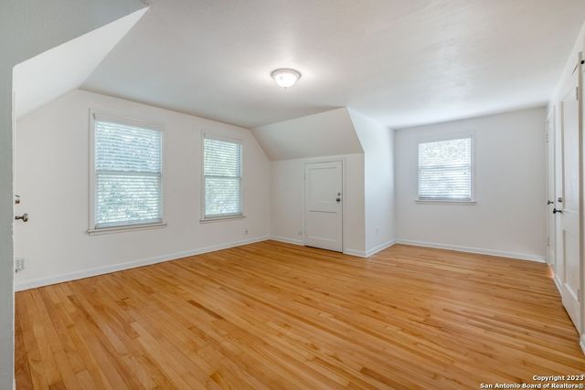 117 CARDINAL AVE, Alamo Heights, TX 78209