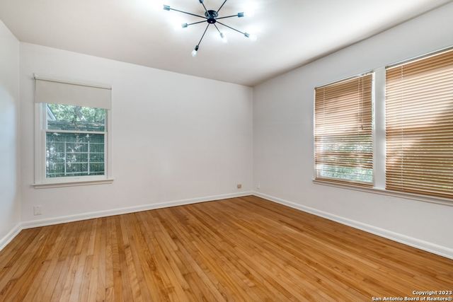 117 CARDINAL AVE, Alamo Heights, TX 78209