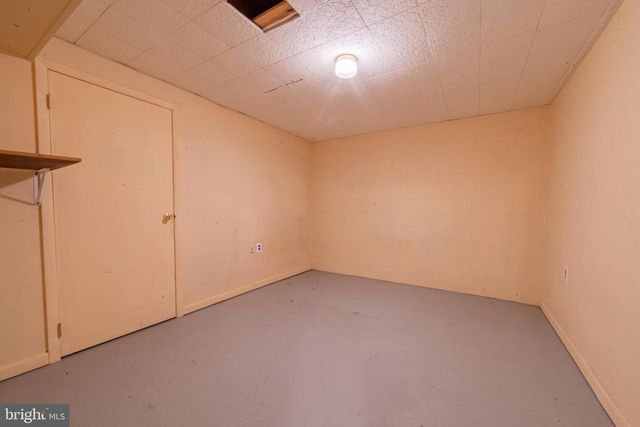 1112 MULLICA HILL RD, Mullica Hill, NJ 08062