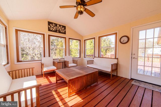 1112 MULLICA HILL RD, Mullica Hill, NJ 08062