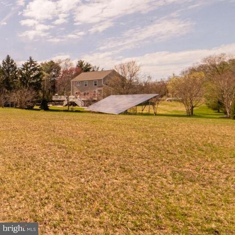 1112 MULLICA HILL RD, Mullica Hill, NJ 08062