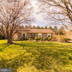 1112 MULLICA HILL RD, Mullica Hill, NJ 08062