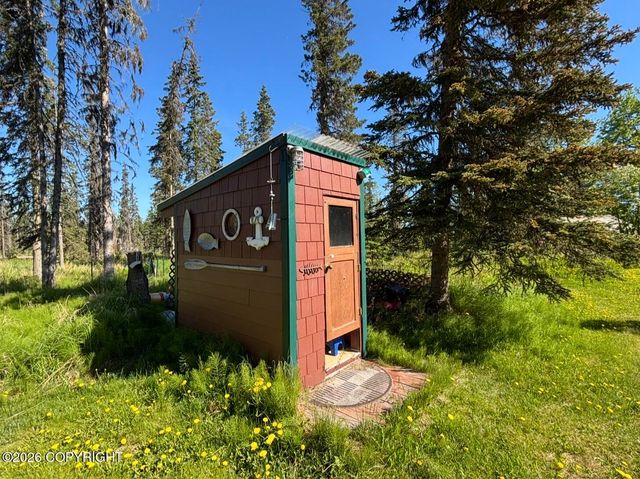 48011 Miracle Avenue, Soldotna, AK 99669