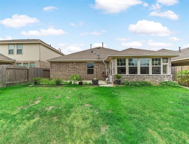 6915 Astrapia Bay Crossing, Spring, TX 77379
