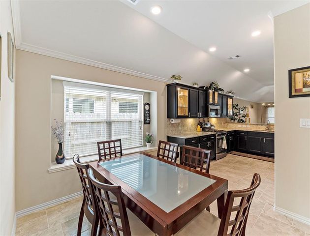 6915 Astrapia Bay Crossing, Spring, TX 77379