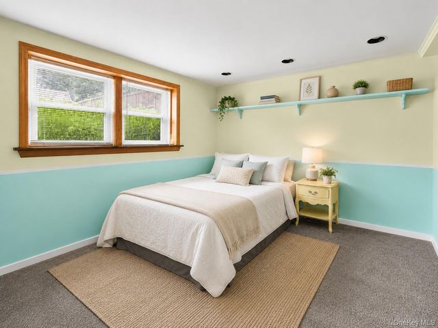 11 Brayton Road, Carmel, NY 10512