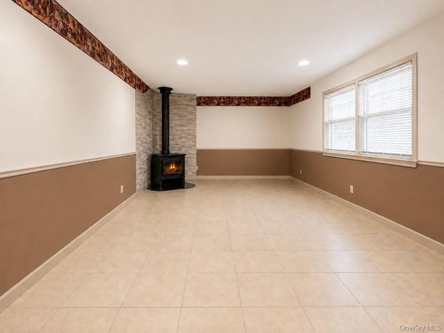 11 Brayton Road, Carmel, NY 10512