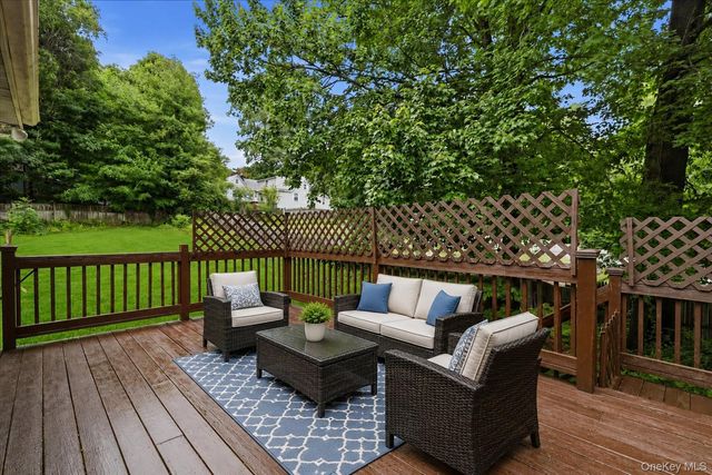 11 Brayton Road, Carmel, NY 10512
