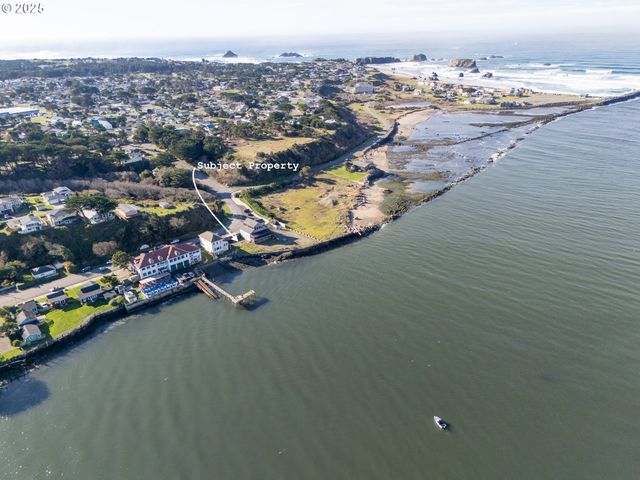 First St Sw 2502, Bandon, OR 97411