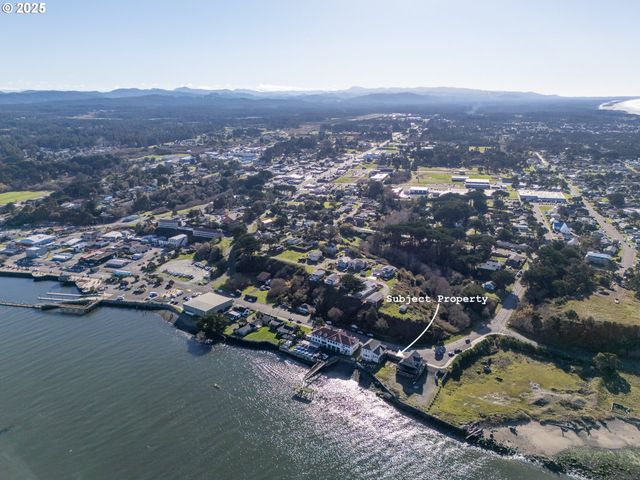 First St Sw 2502, Bandon, OR 97411