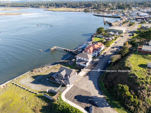 First St Sw 2502, Bandon, OR 97411