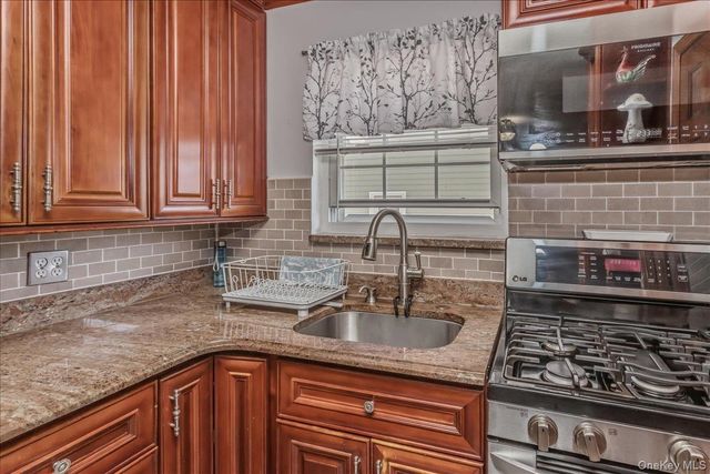 10752 Remington Street, Jamaica, NY 11435