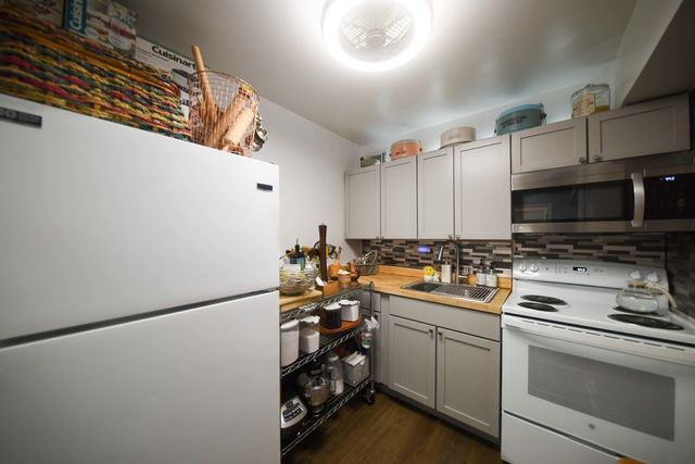 7337 S South Shore Drive 708, Chicago, IL 60649